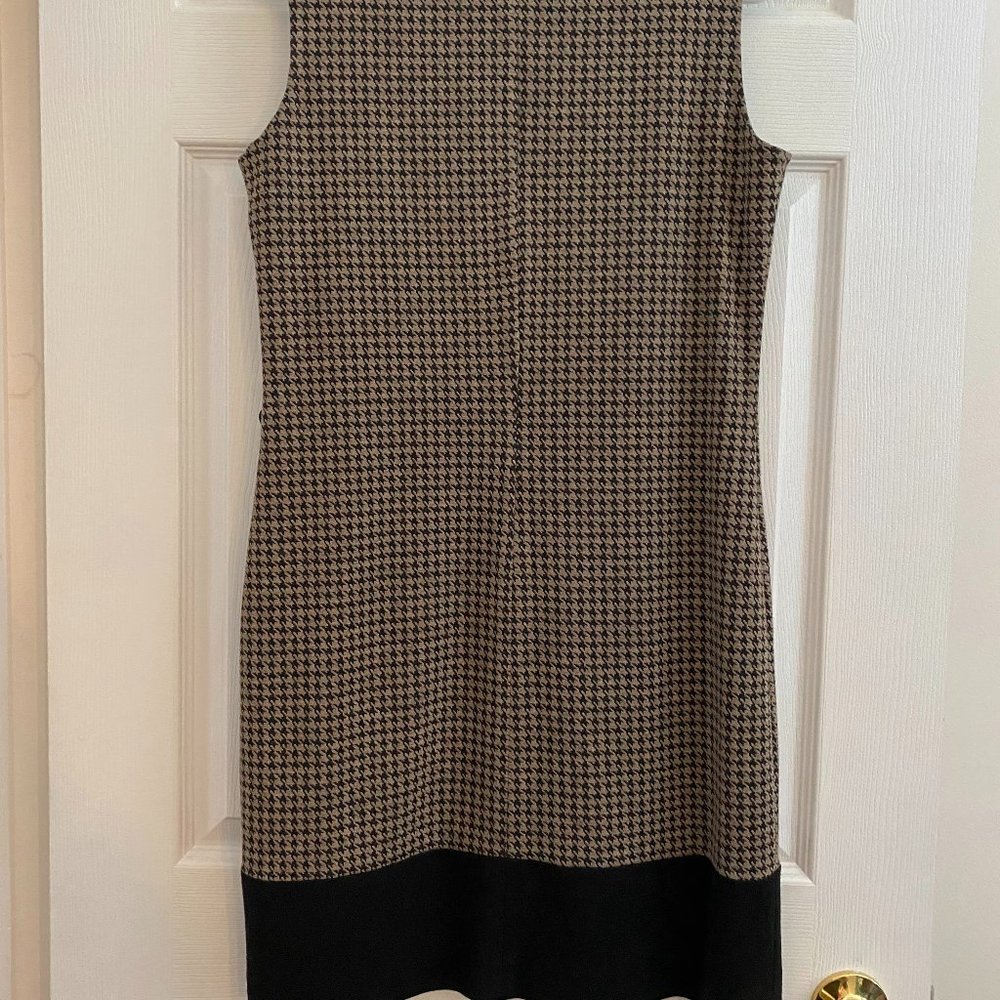 Wool tweed mini dress with side buttons and front pocket ladies size 8
